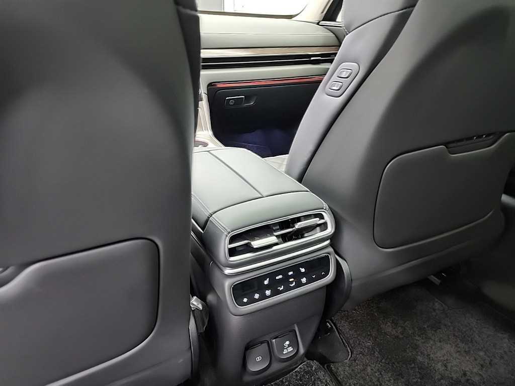 Genesis GV80 2024 Negro - Importación desde Corea - HF Imports Iquique - Foto 13