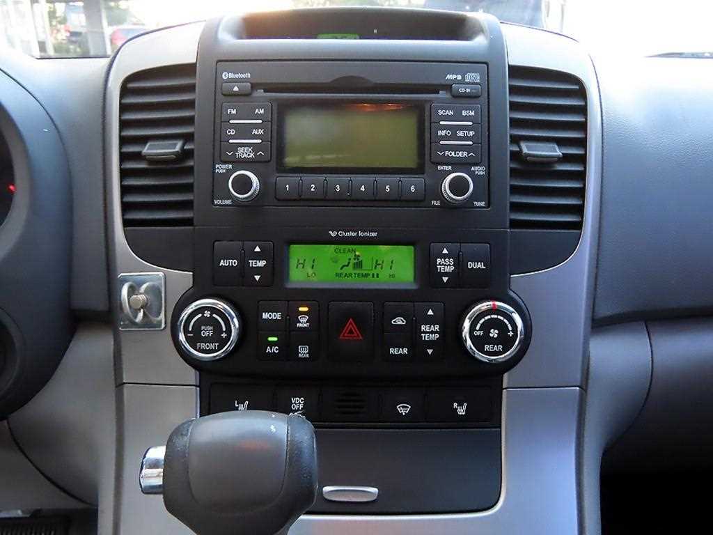 KIA Carnival 2014 Blanco - Importación desde Corea - HF Imports Iquique - Foto 14