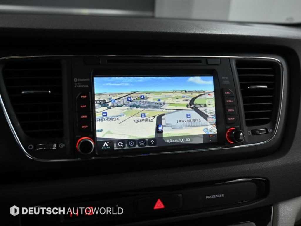 KIA Carnival 2017 - Importación desde Corea - HF Imports Iquique - Foto 18