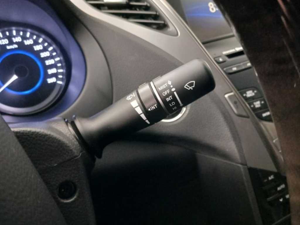 HYUNDAI Grandeur 2011 Negro - Importación desde Corea - HF Imports Iquique - Foto 17