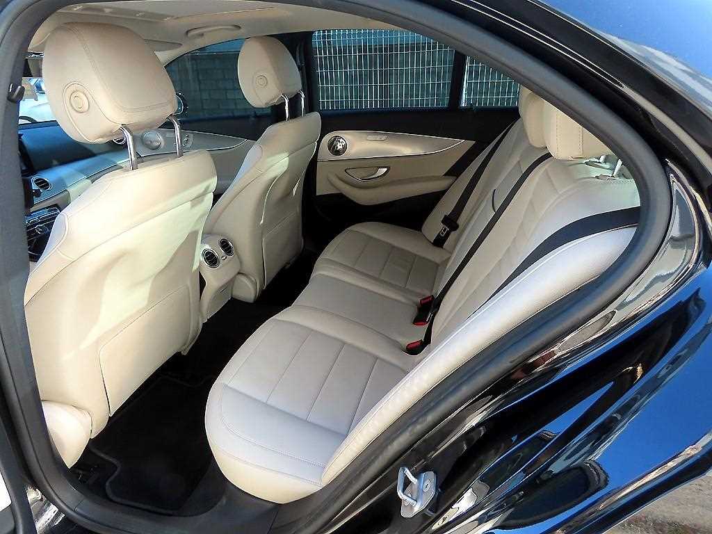 Mercedes Benz E class - Vista 6