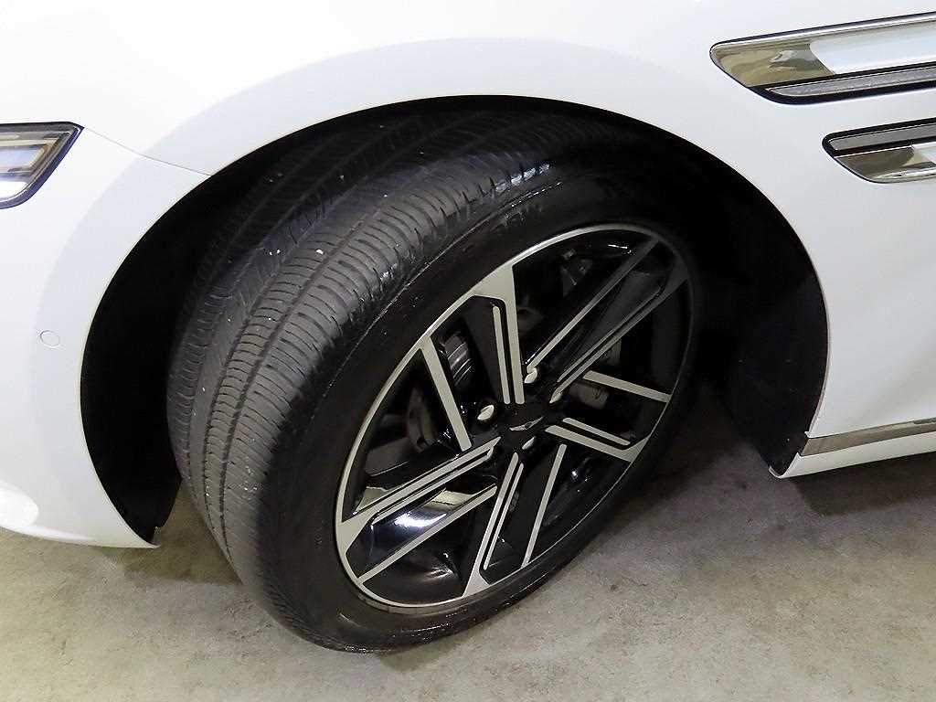 Genesis G80 2025 Blanco - Importación desde Corea - HF Imports Iquique - Foto 20