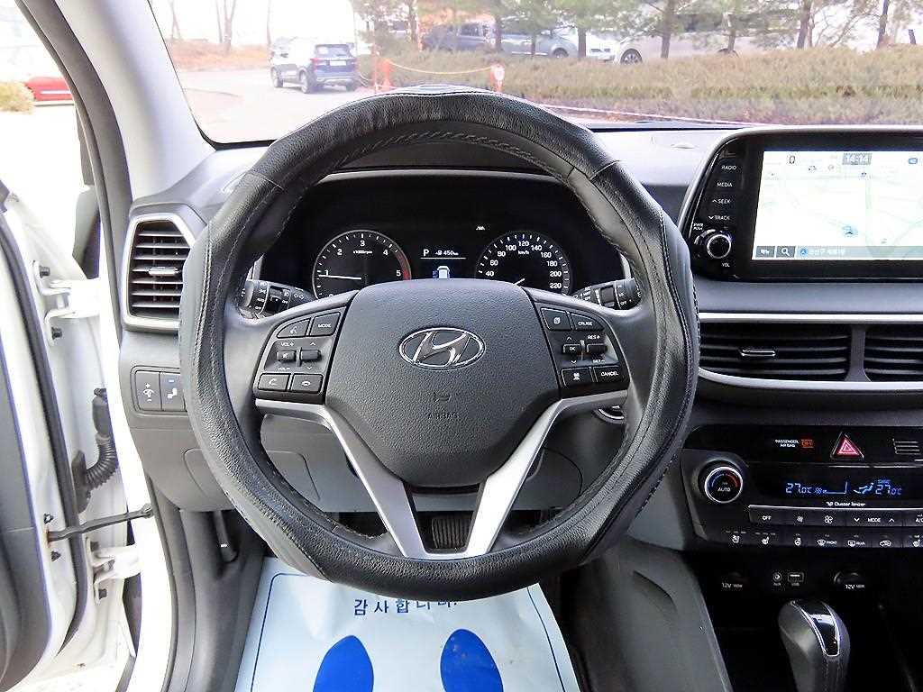 HYUNDAI Tucson - Vista 8