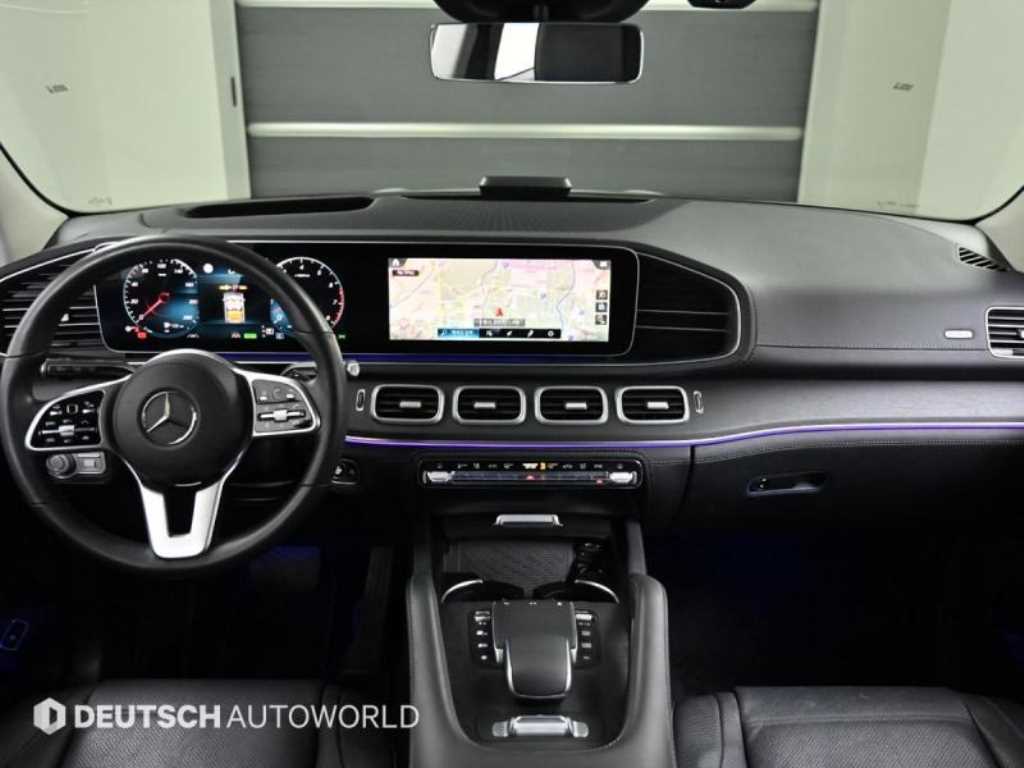 Mercedes Benz GLE Class - Vista 7