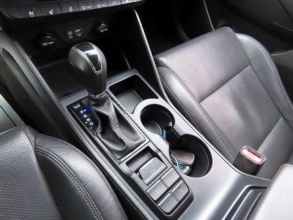 HYUNDAI Tucson - Vista 10