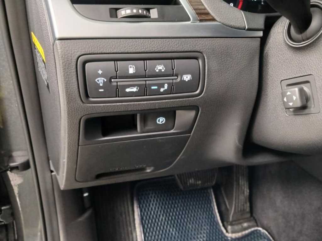 Genesis G80 - Vista 12