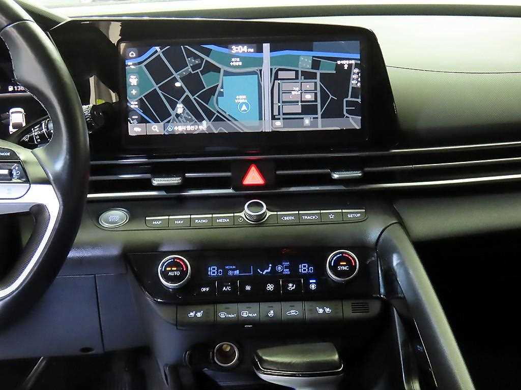 HYUNDAI Avante - Vista 11