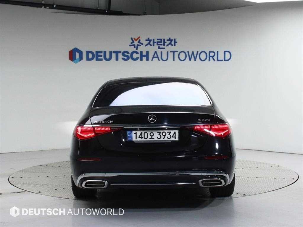 Mercedes Benz S Class - Vista 4