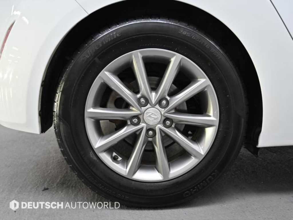 HYUNDAI Veloster - Vista 5