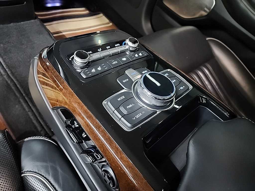 Genesis EQ900 2016 Blanco - Importación desde Corea - HF Imports Iquique - Foto 14