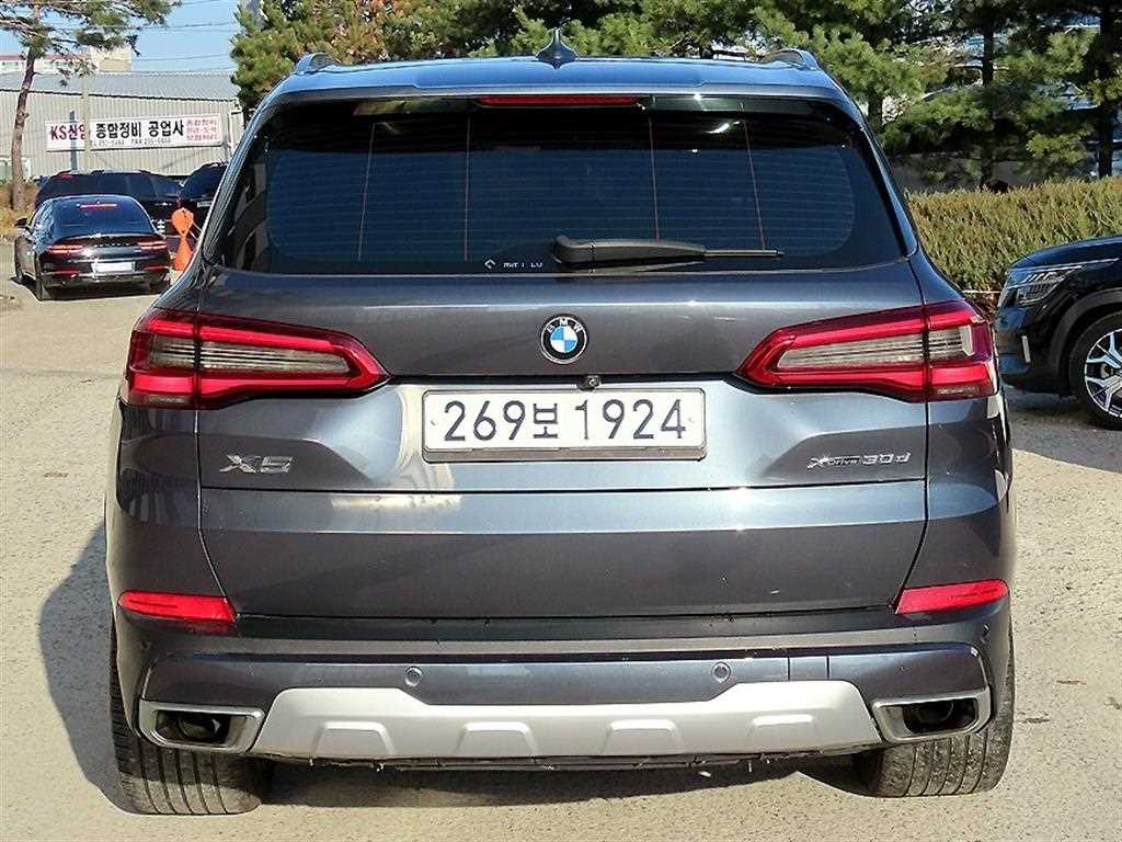 BMW X5 - Vista 4