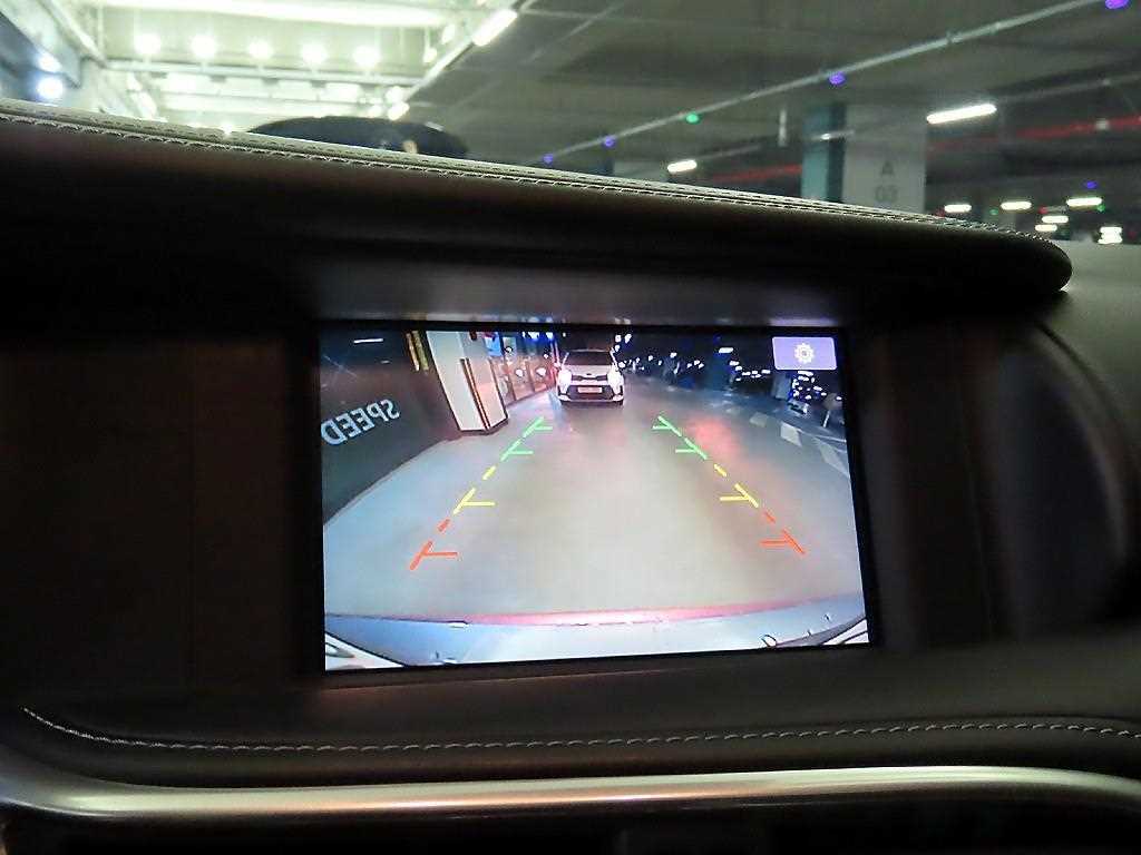 Infiniti Q - Vista 12