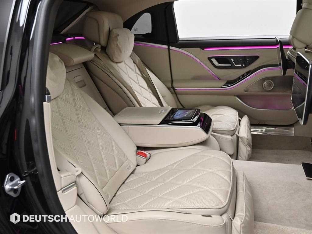 Mercedes Benz S Class - Vista 12