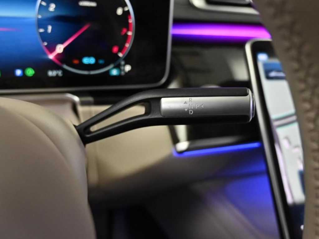 Mercedes Benz S Class - Vista 9