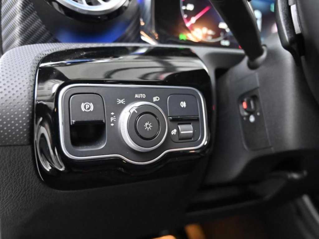 Mercedes Benz A Class 2025 - Importación desde Corea - HF Imports Iquique - Foto 19