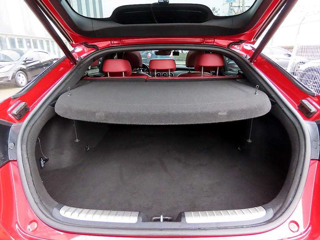 KIA Stinger 2021 Rojo - Importación desde Corea - HF Imports Iquique - Foto 15