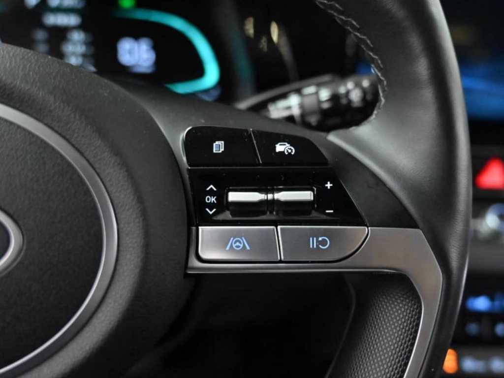 HYUNDAI Avante 2024 - Importación desde Corea - HF Imports Iquique - Foto 18