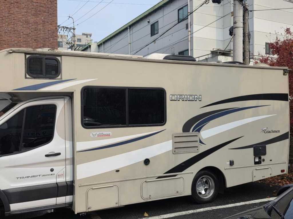 Ford Transit - Vista 4