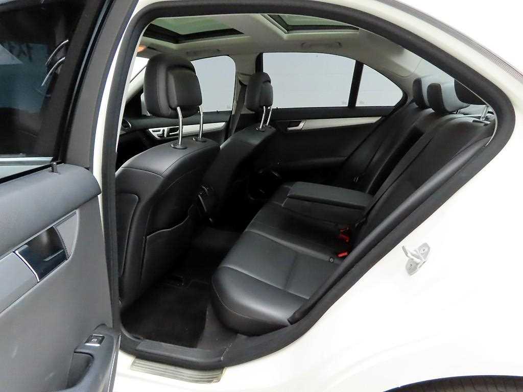 Mercedes Benz C Class 2012 - Importación desde Corea - HF Imports Iquique - Foto 14