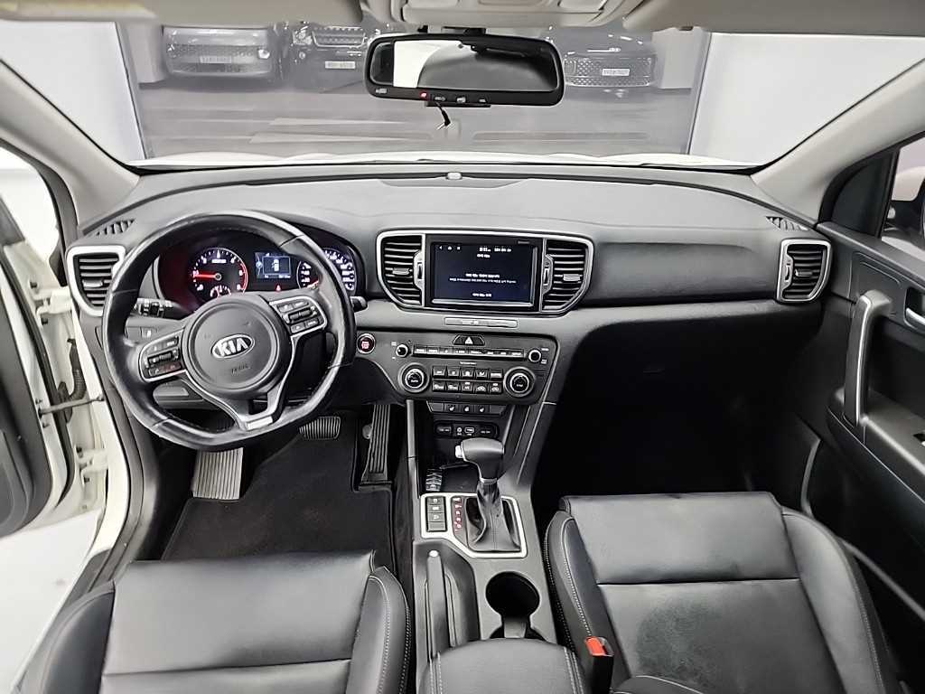 KIA Sportage - Vista 8