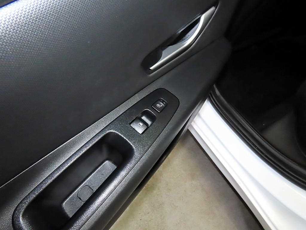 HYUNDAI Avante 2023 Blanco - Importación desde Corea - HF Imports Iquique - Foto 18