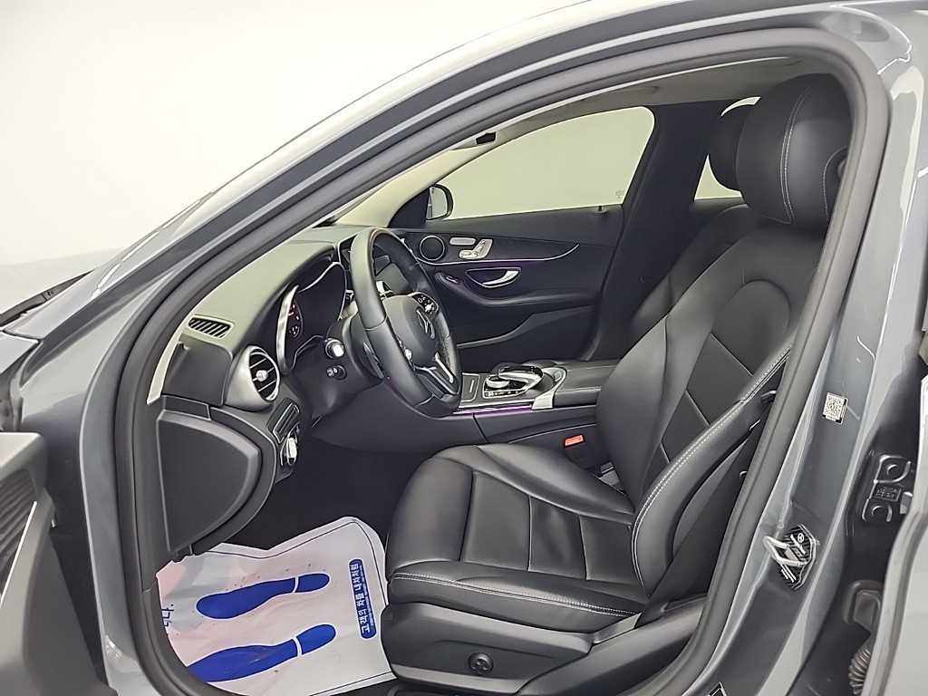 Mercedes Benz C Class - Vista 11