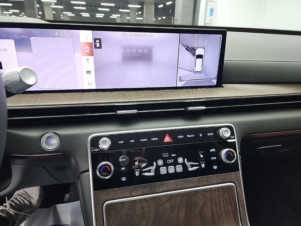 Genesis GV80 - Vista 10