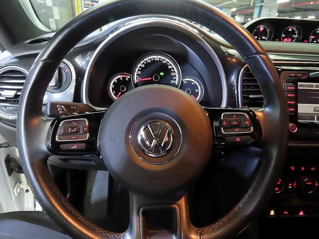 Volkswagen Beetle - Vista 8