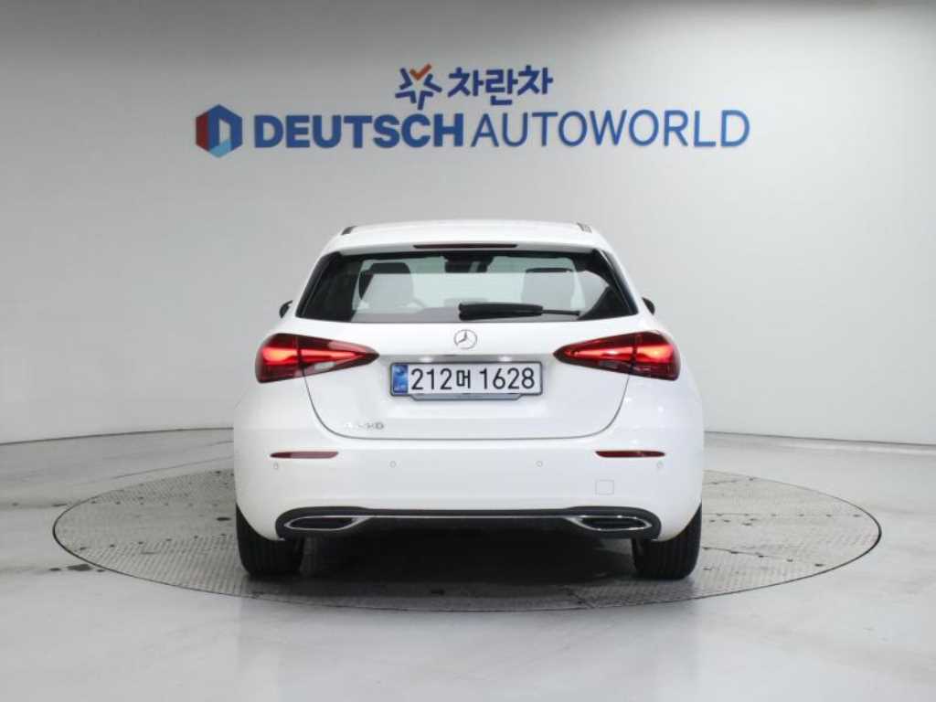 Mercedes Benz A Class - Vista 4