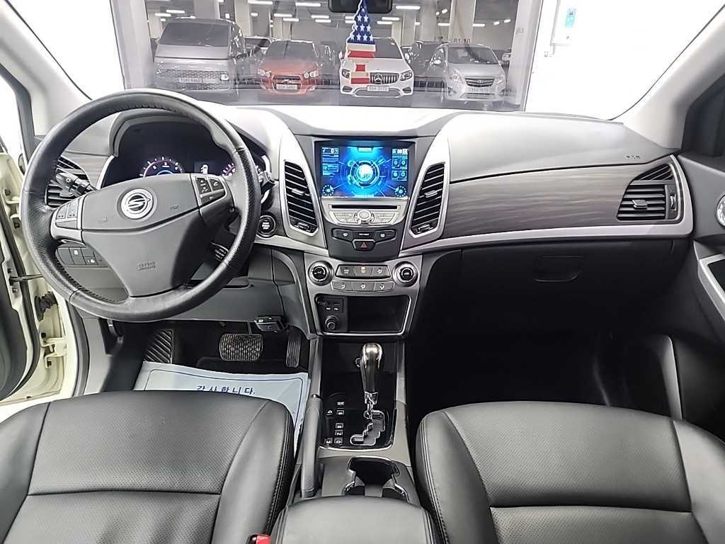 Ssangyong Korando - Vista 7