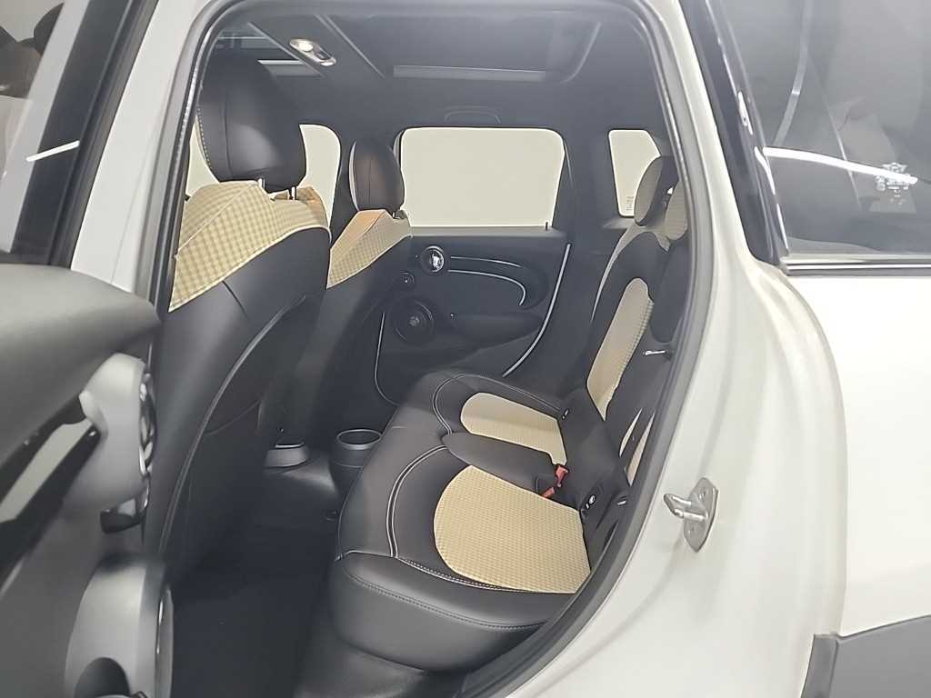 Mini Cooper - Vista 12