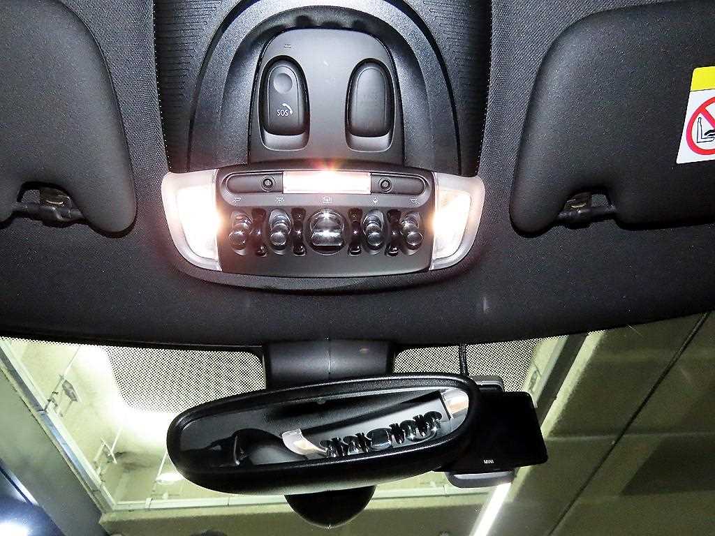 Mini Cooper 2023 Verde - Importación desde Corea - HF Imports Iquique - Foto 15