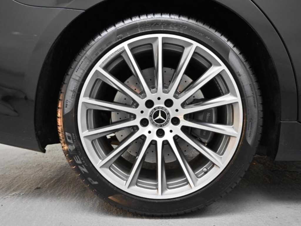 Mercedes Benz S Class - Vista 5