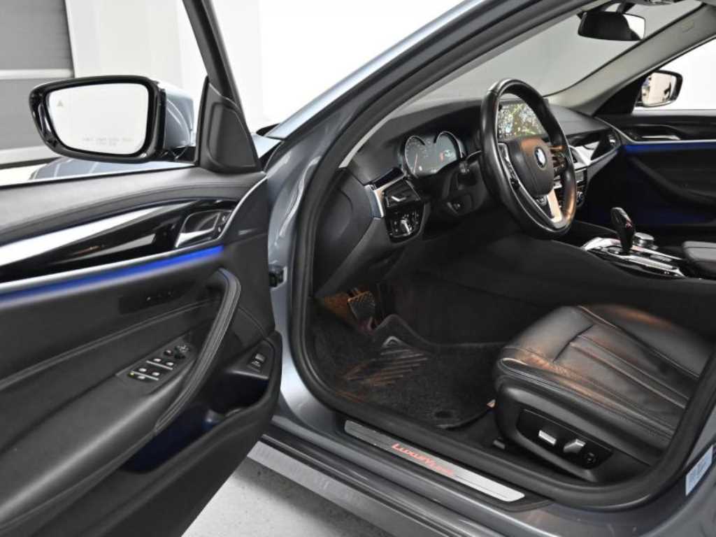 BMW 5 Series - Vista 11