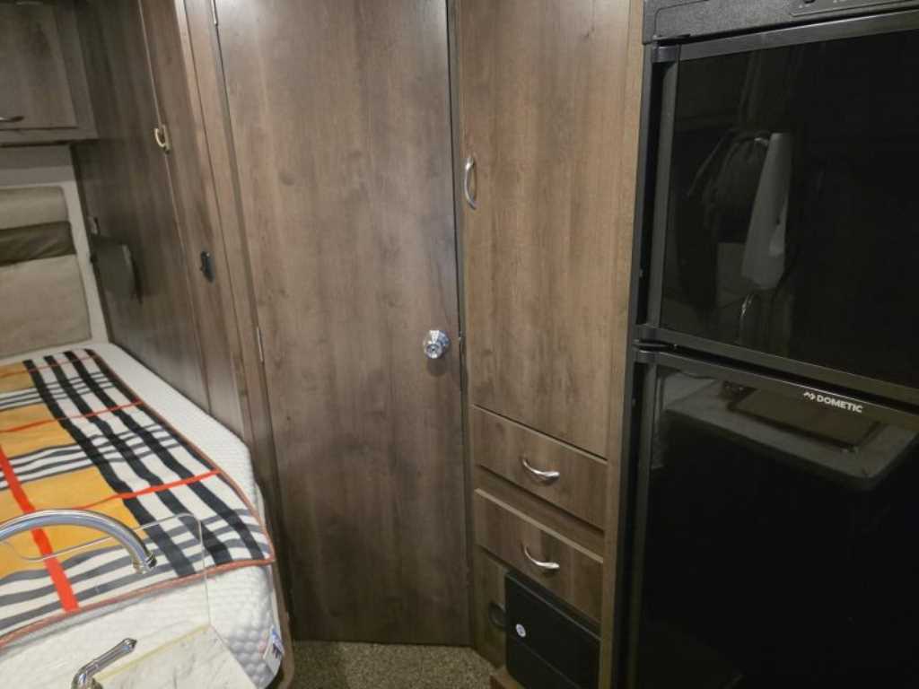 Ford Transit - Vista 10