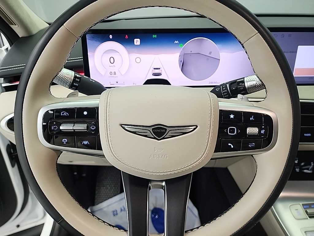 Genesis GV70 - Vista 9