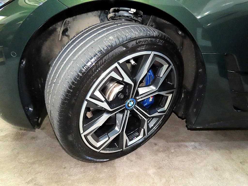 BMW i4 2022 Verde - Importación desde Corea - HF Imports Iquique - Foto 20