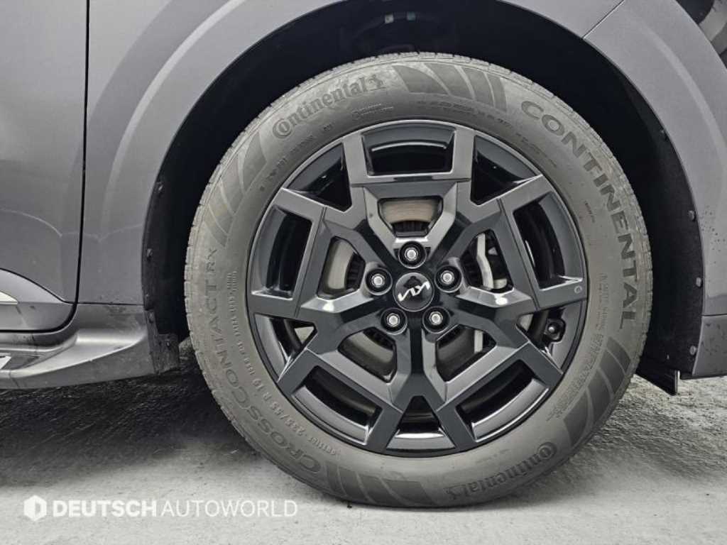 KIA Carnival - Vista 5