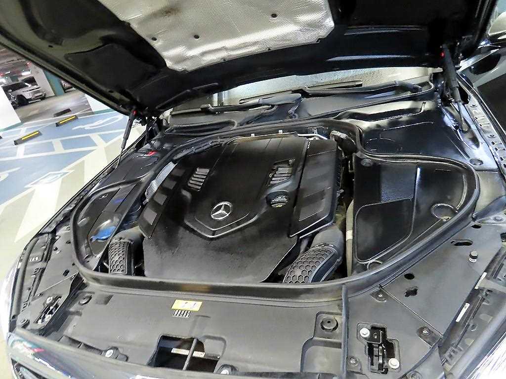 Mercedes Benz S Class 2018 Negro - Importación desde Corea - HF Imports Iquique - Foto 19