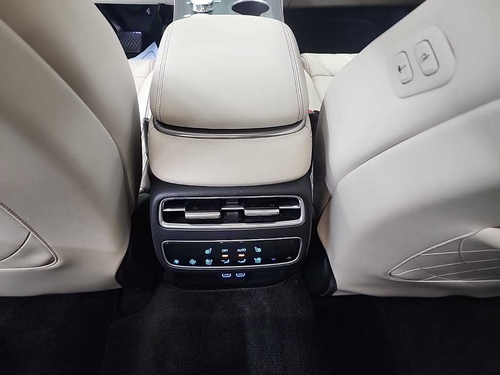 Genesis GV70 2025 Blanco - Importación desde Corea - HF Imports Iquique - Foto 13