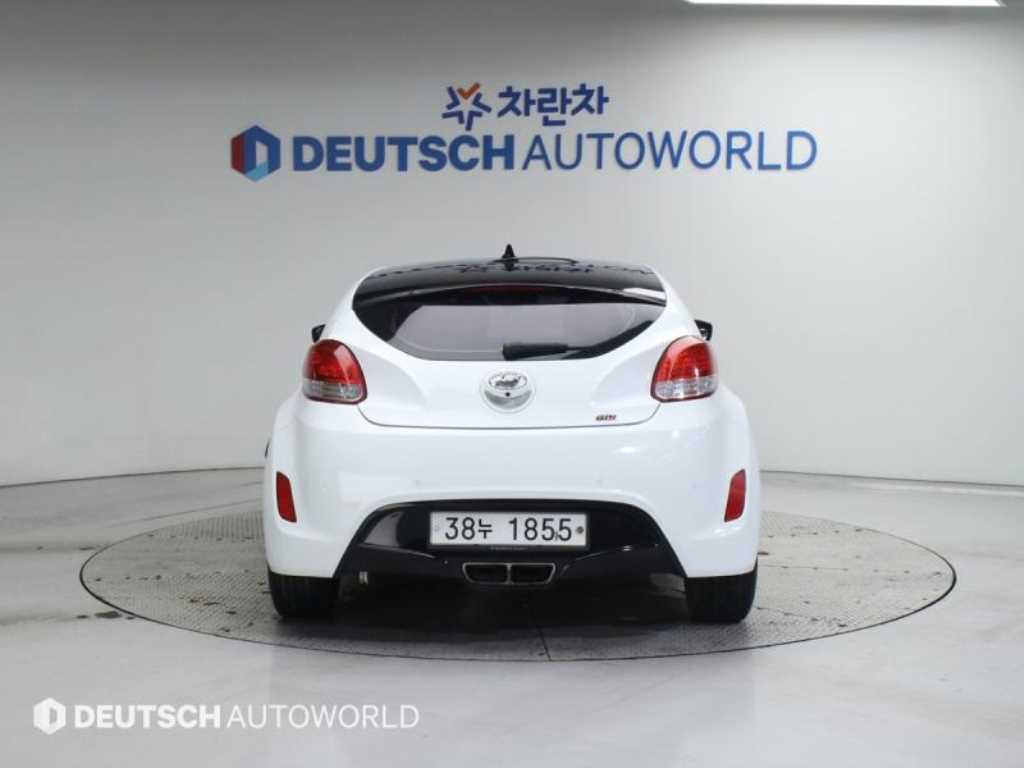 HYUNDAI Veloster - Vista 4