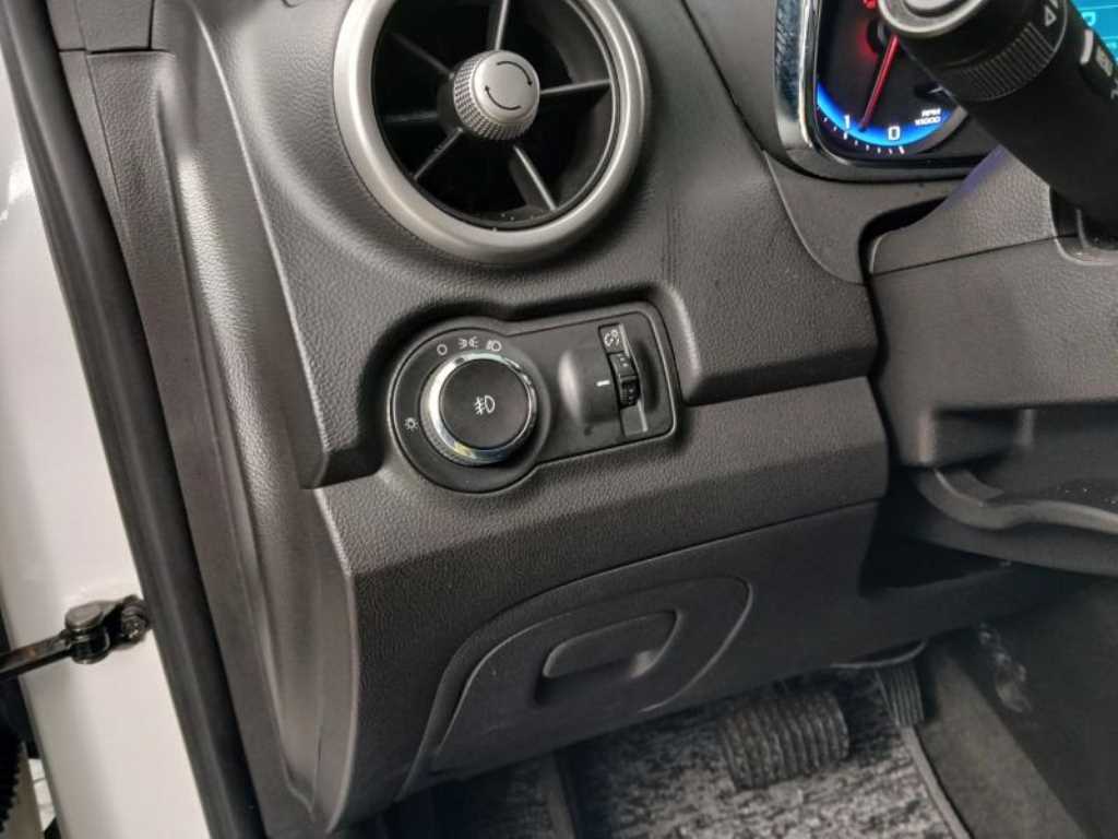 Chevrolet Trax - Vista 12