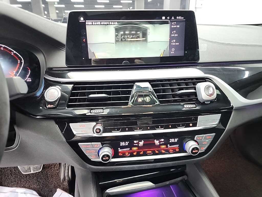 BMW 5 Series - Vista 10