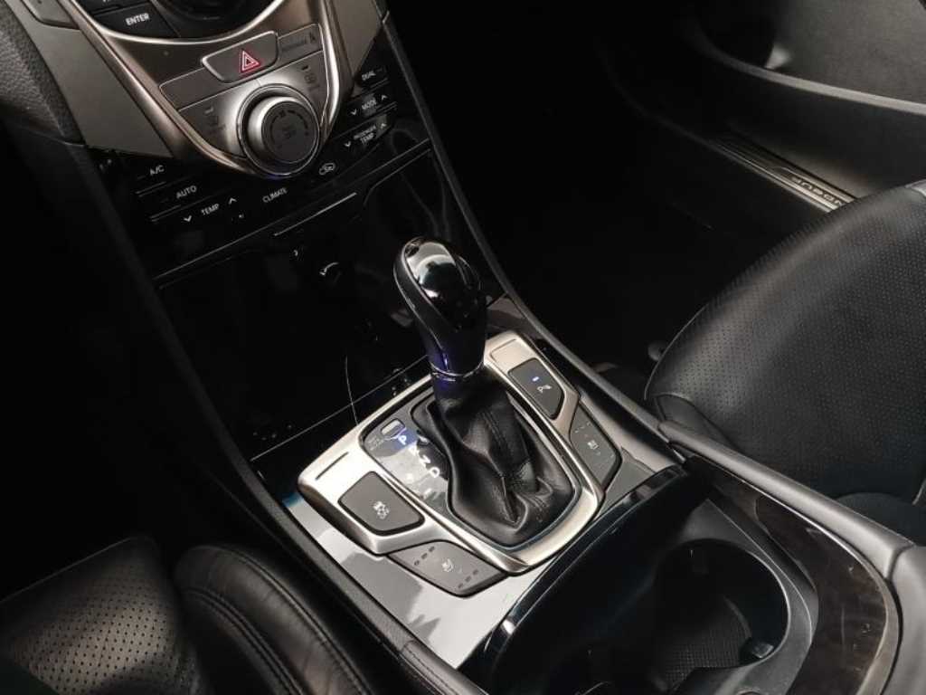 HYUNDAI Grandeur 2011 Negro - Importación desde Corea - HF Imports Iquique - Foto 15