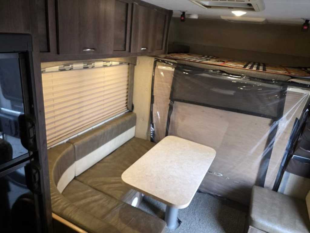 Ford Transit - Vista 11