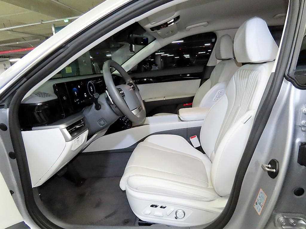HYUNDAI Grandeur - Vista 6