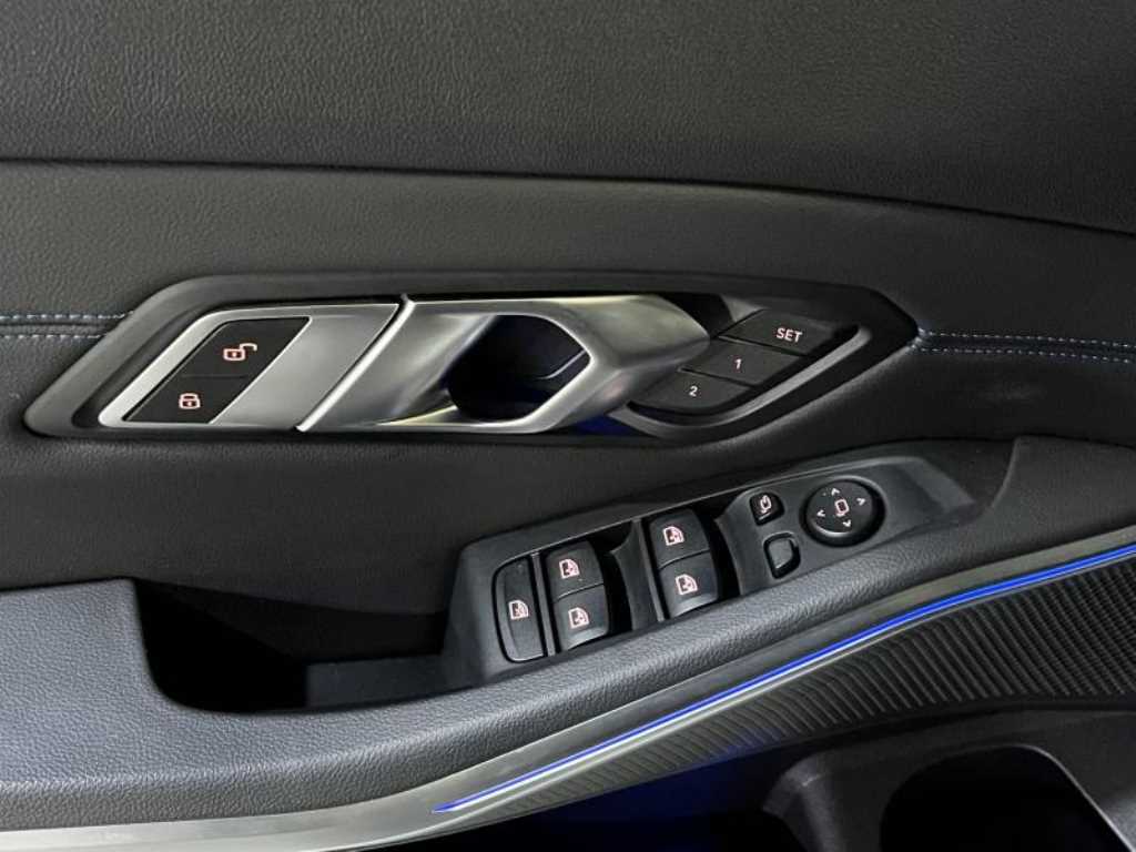 BMW 3 series - Vista 12