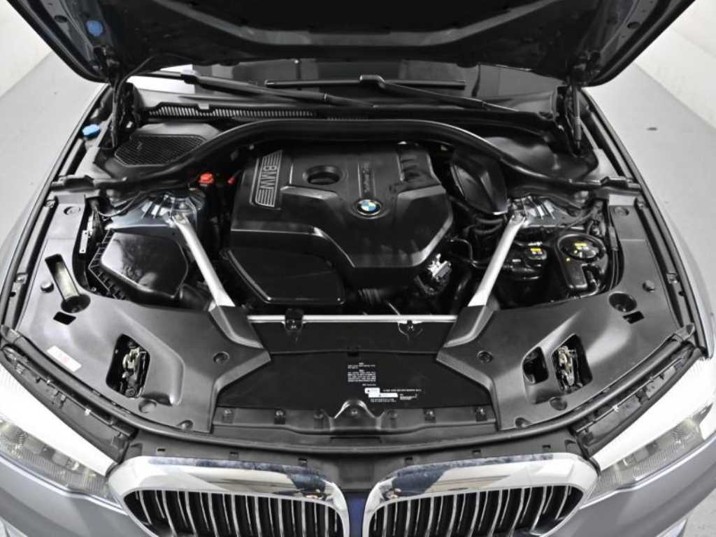 BMW 5 Series - Vista 6