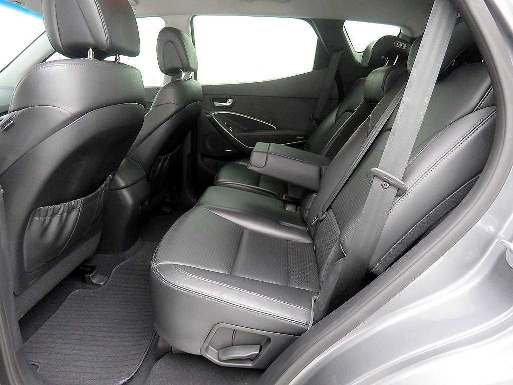 HYUNDAI Santa Fe - Vista 7