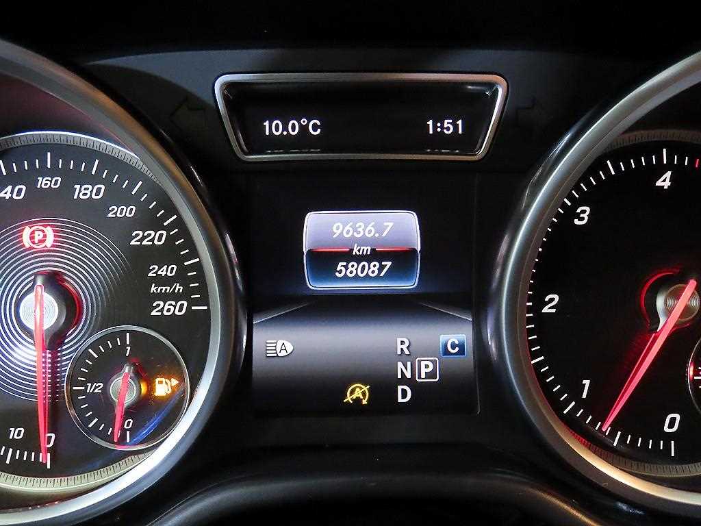 Mercedes Benz GLE Class - Vista 9